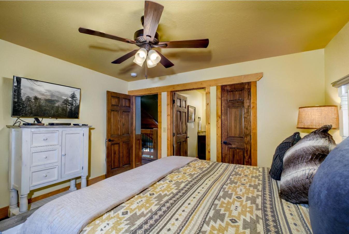 Villa Heaps Of Fun By Eden Crest Gatlinburg Esterno foto