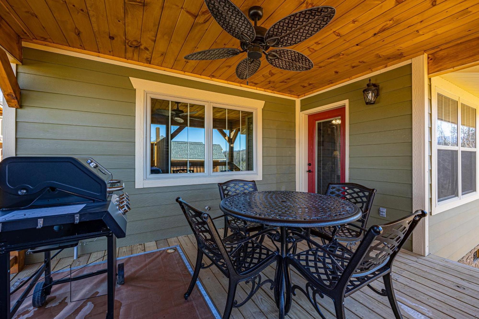 Villa Heaps Of Fun By Eden Crest Gatlinburg Esterno foto