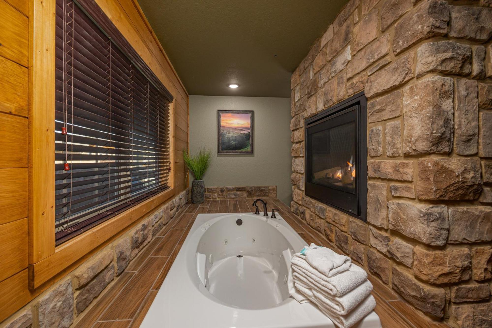 Villa Heaps Of Fun By Eden Crest Gatlinburg Esterno foto